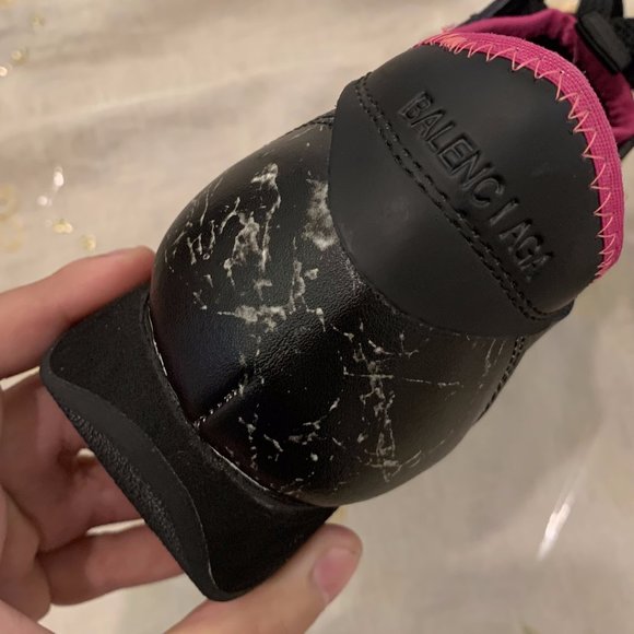 Balenciaga race runner in pink and black - Picture 4 of 8